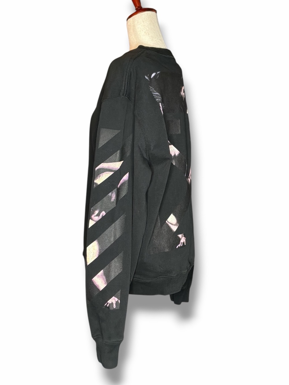 Off-White Caravaggio Arrows Black Crewneck Sweatshirt Size Medium - Picture 4 of 10